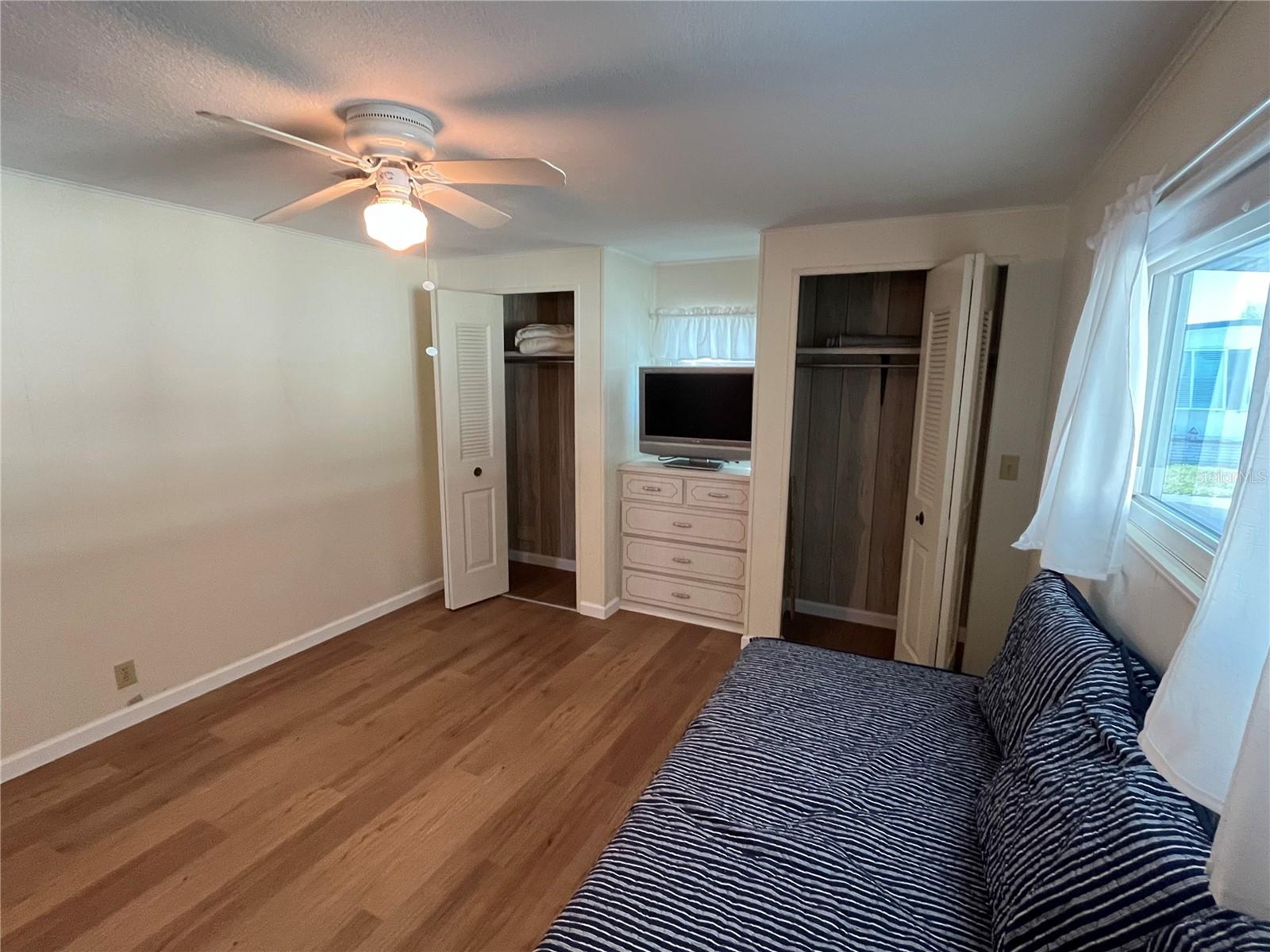 VENICE ISLE - Residential