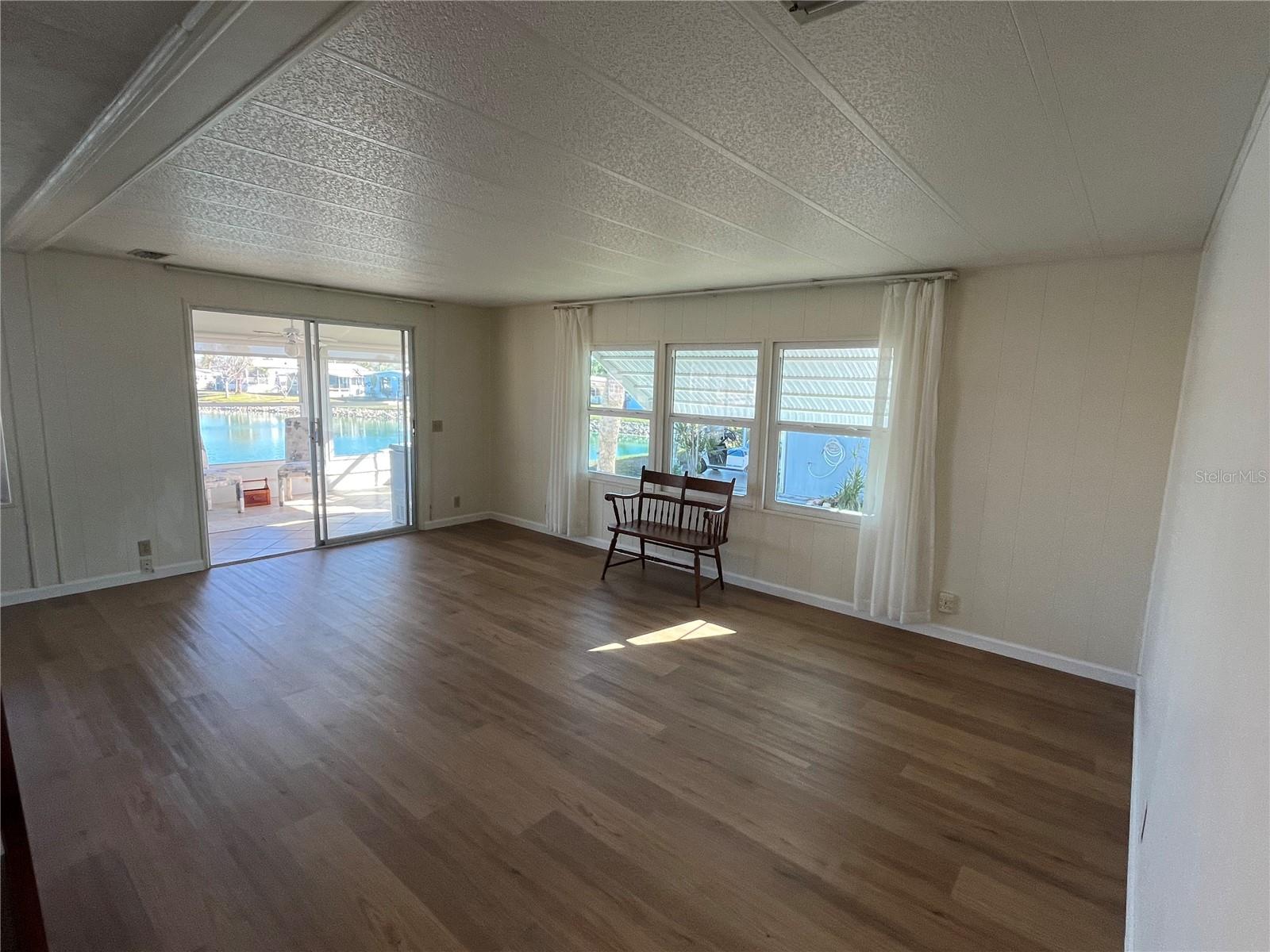 VENICE ISLE - Residential