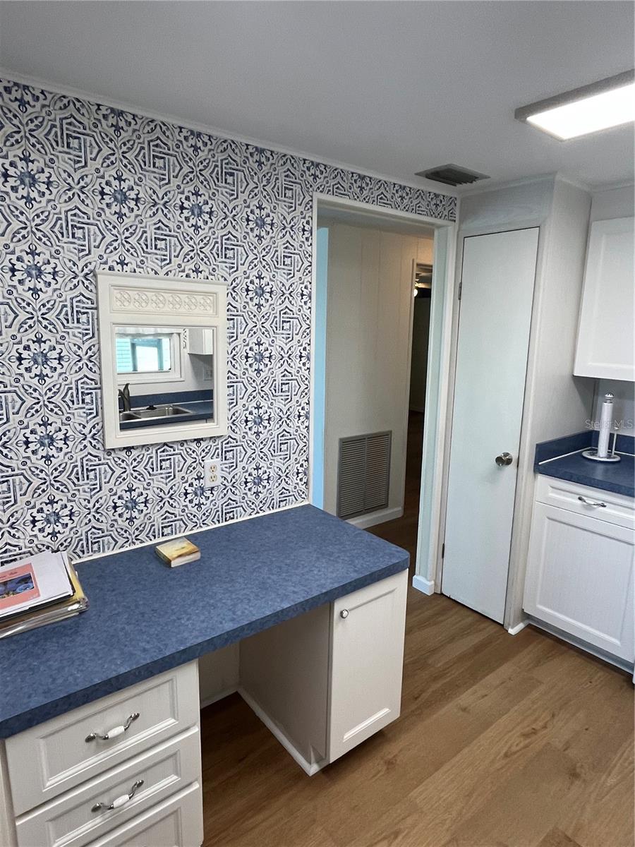 VENICE ISLE - Residential