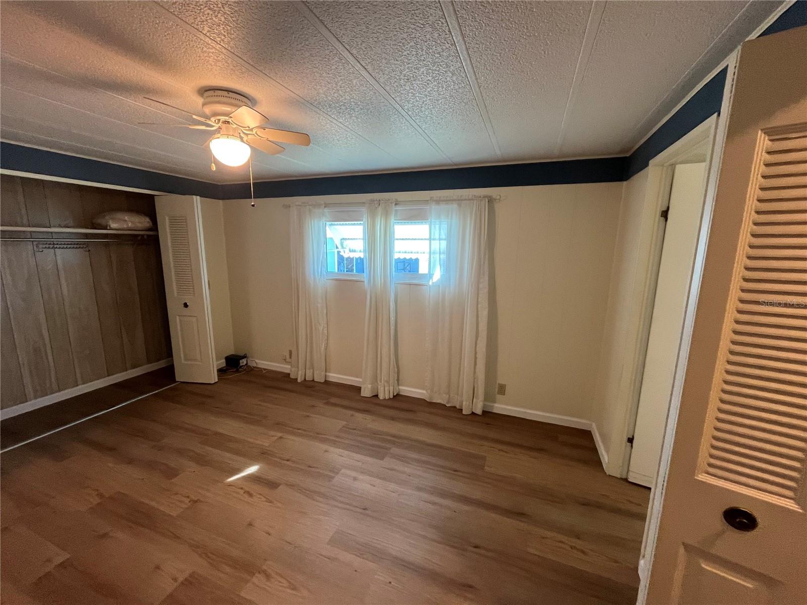 VENICE ISLE - Residential