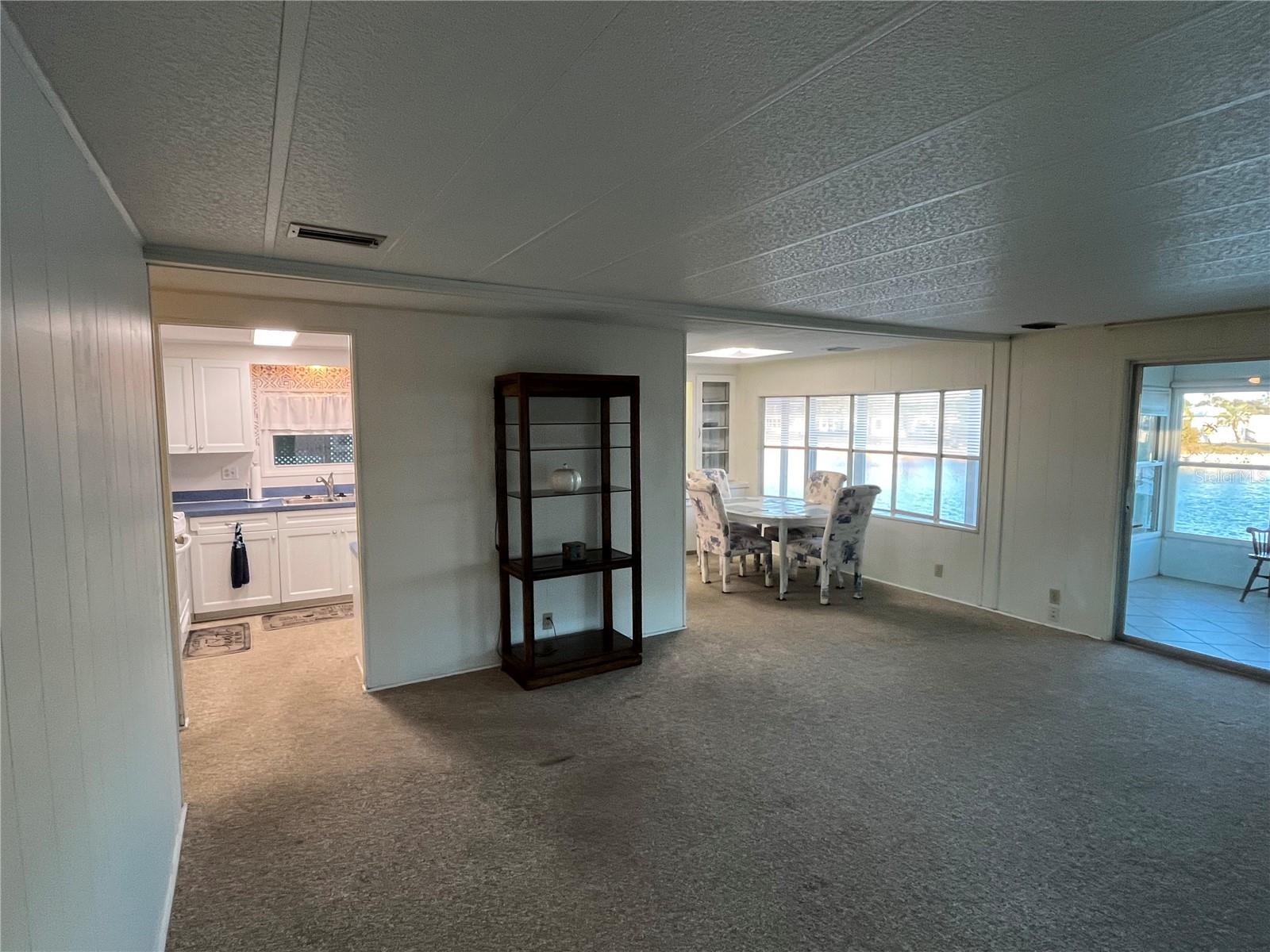 VENICE ISLE - Residential