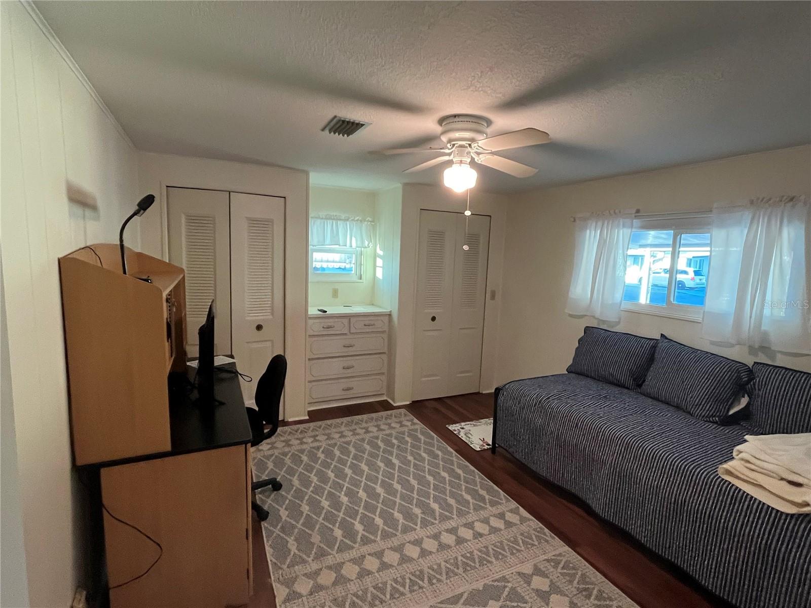 VENICE ISLE - Residential