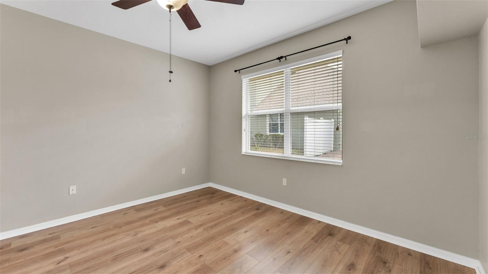 CHELSEA OAKS - Residential