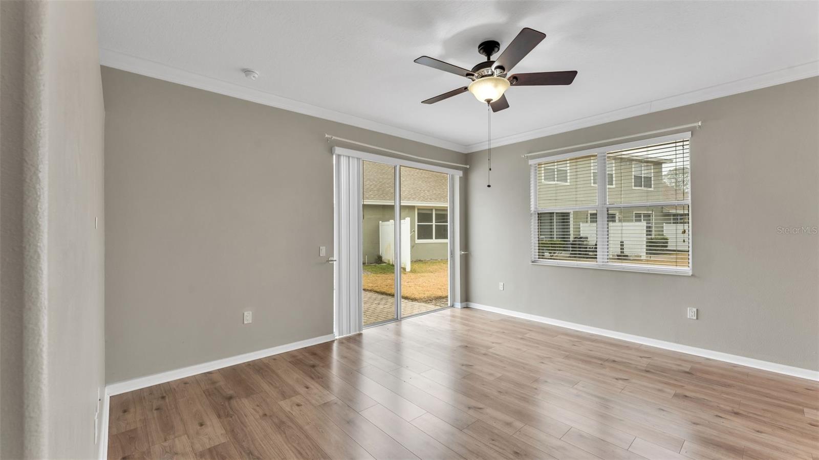 CHELSEA OAKS - Residential