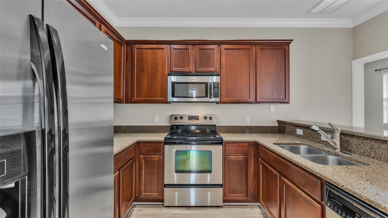 CHELSEA OAKS - Residential