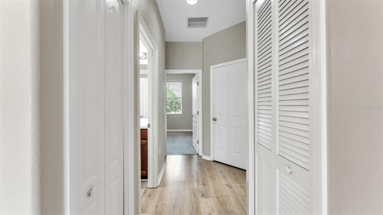 CHELSEA OAKS - Residential