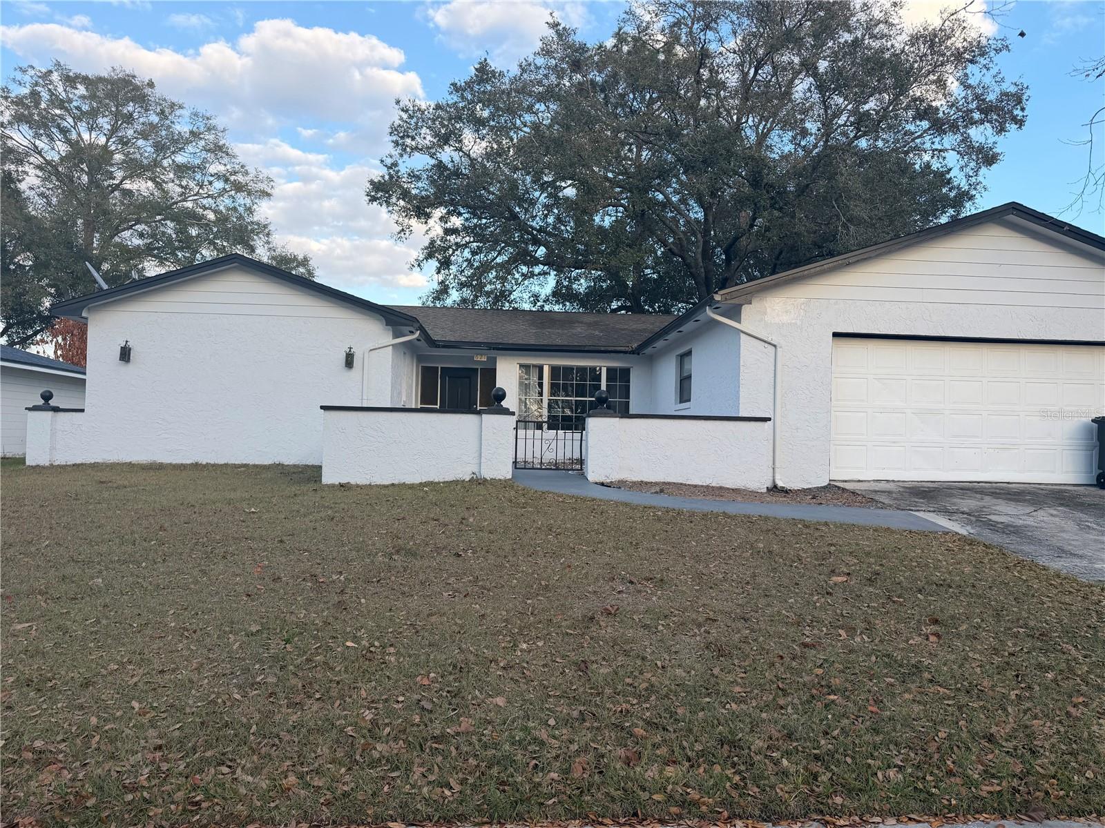 SPRING OAKS UNIT 4 - Residential