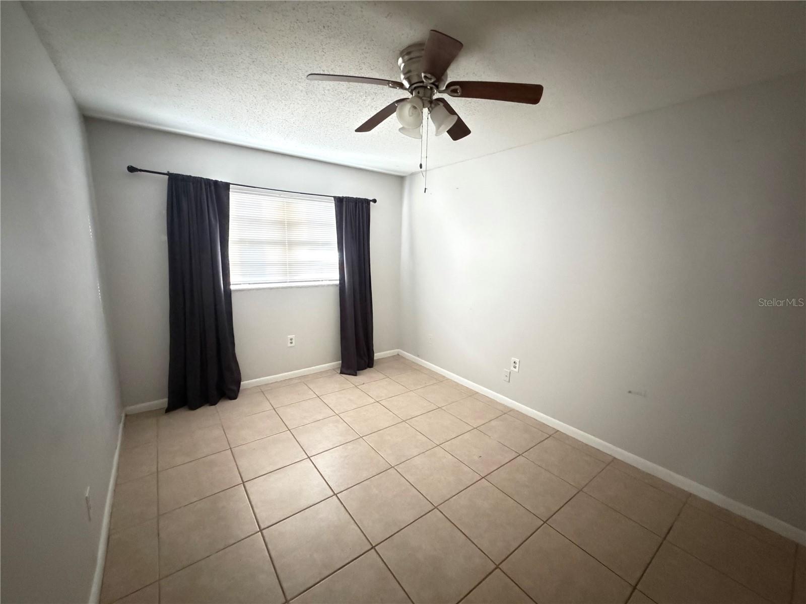 SPRING OAKS UNIT 4 - Residential