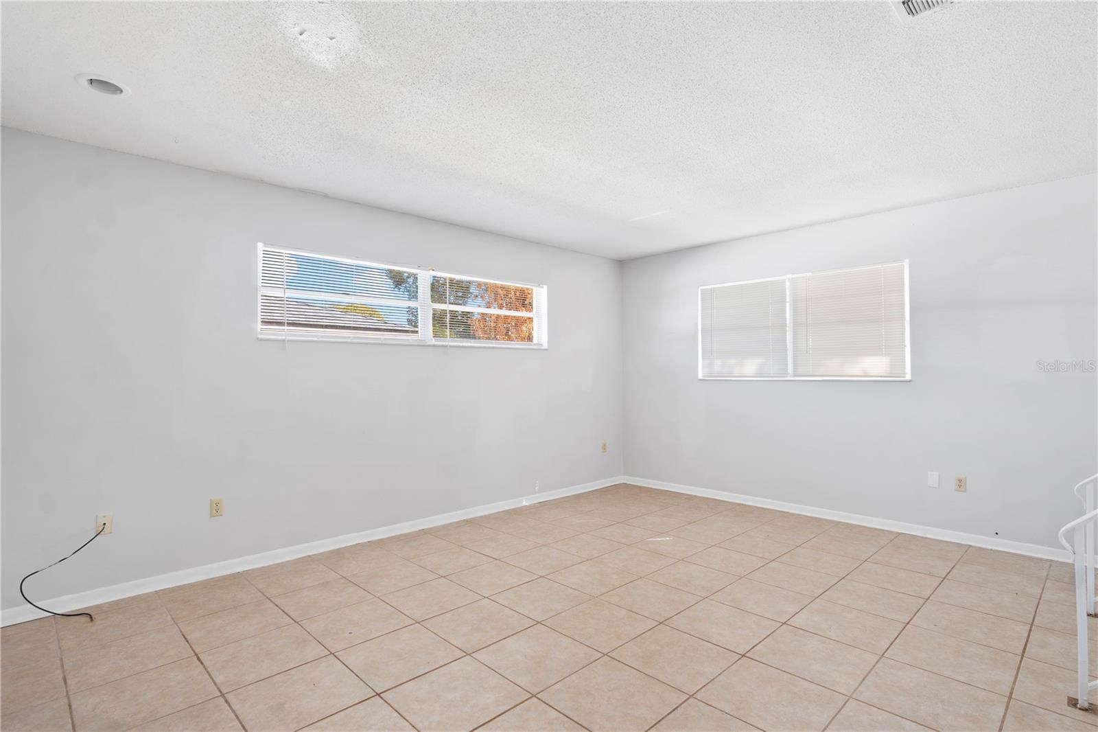 SPRING OAKS UNIT 4 - Residential