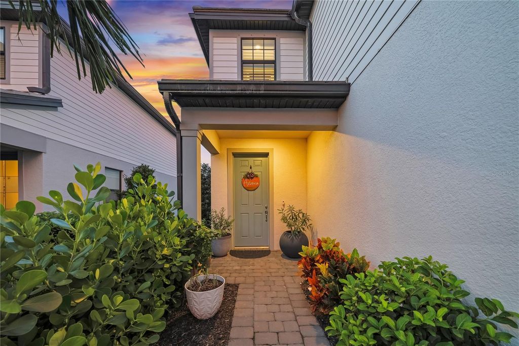 Photo of 16219 Pine Mist Drive, Bradenton, FL 34211 (MLS # A4658102)