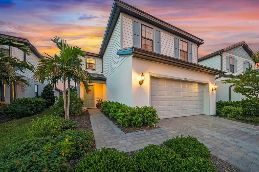 Photo of 16219 Pine Mist Drive, Bradenton, FL 34211 (MLS # A4658102)