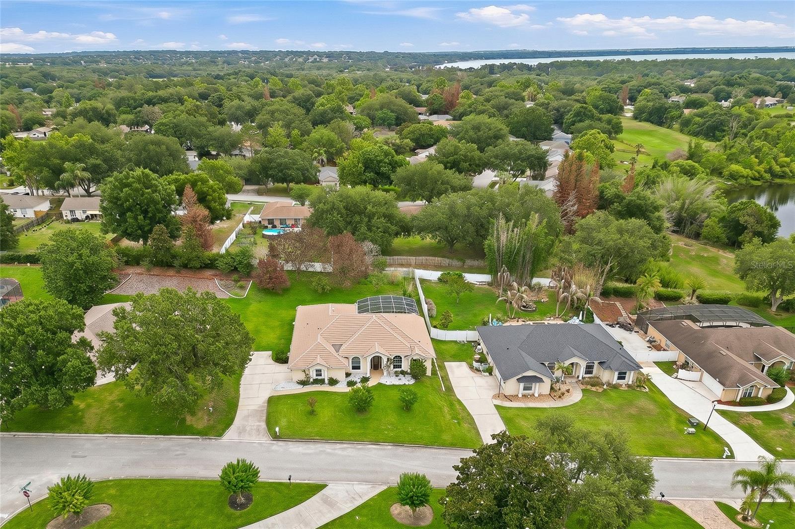 CRESCENT LAKE CLUB FIRST ADD - Residential