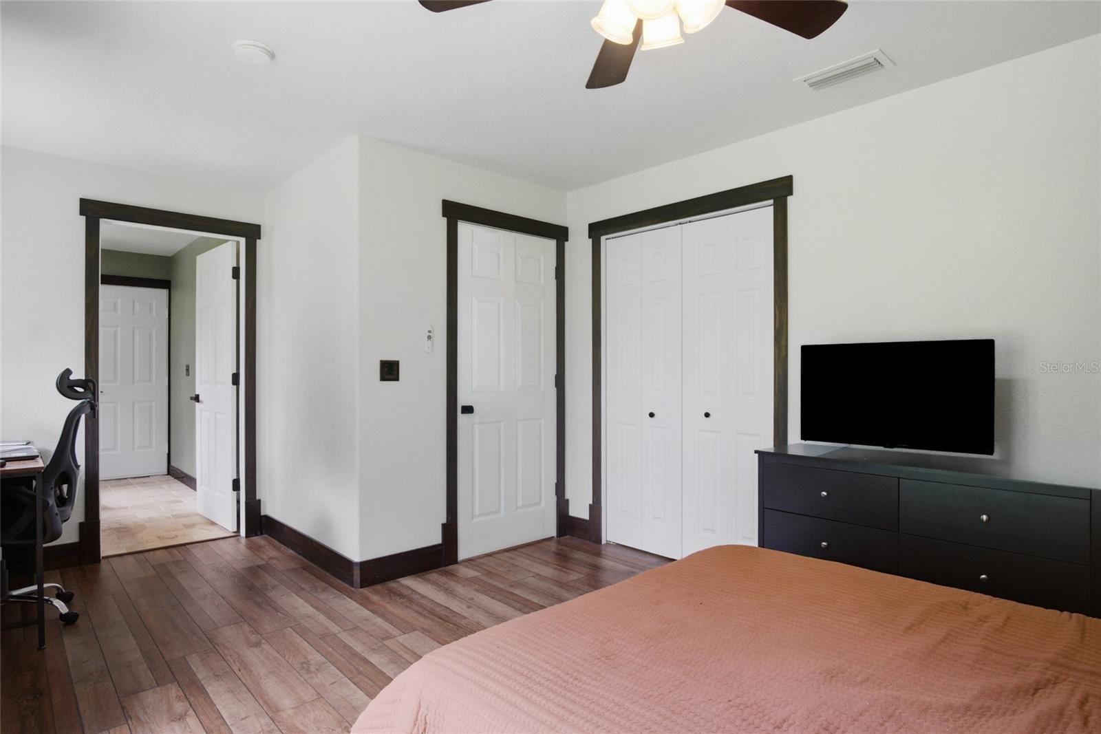 CRESCENT LAKE CLUB FIRST ADD - Residential