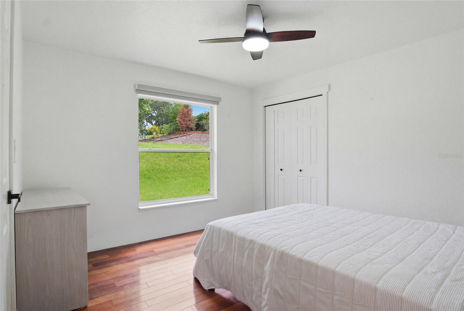 CRESCENT LAKE CLUB FIRST ADD - Residential