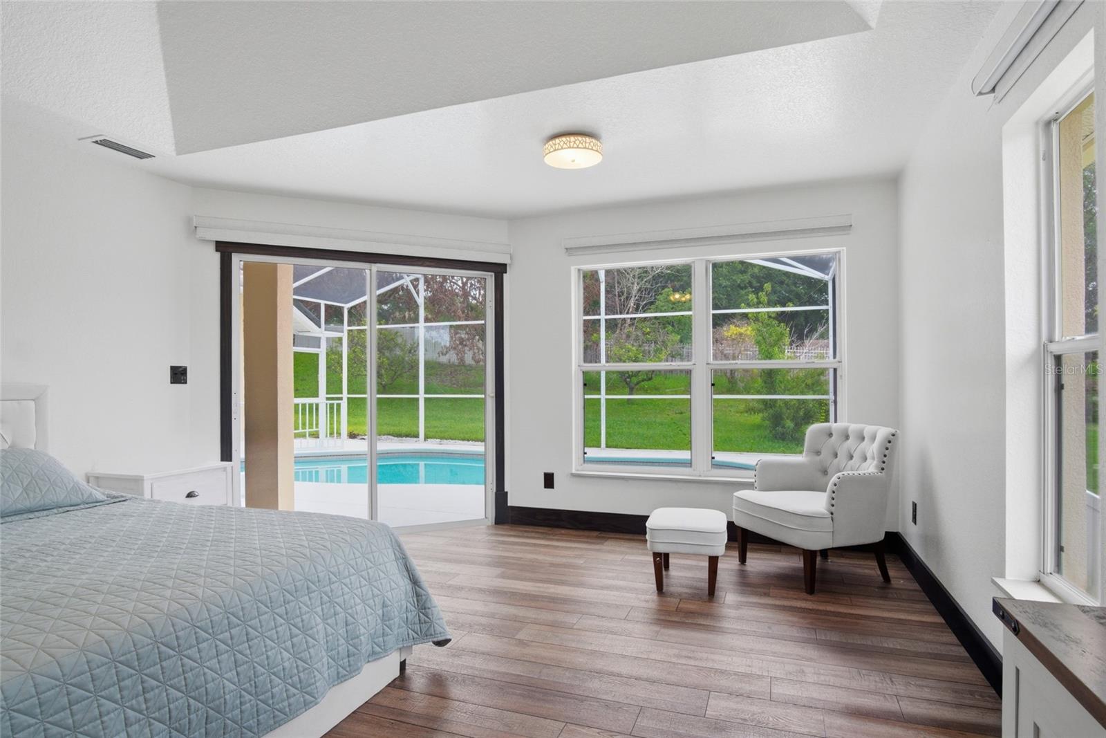 CRESCENT LAKE CLUB FIRST ADD - Residential