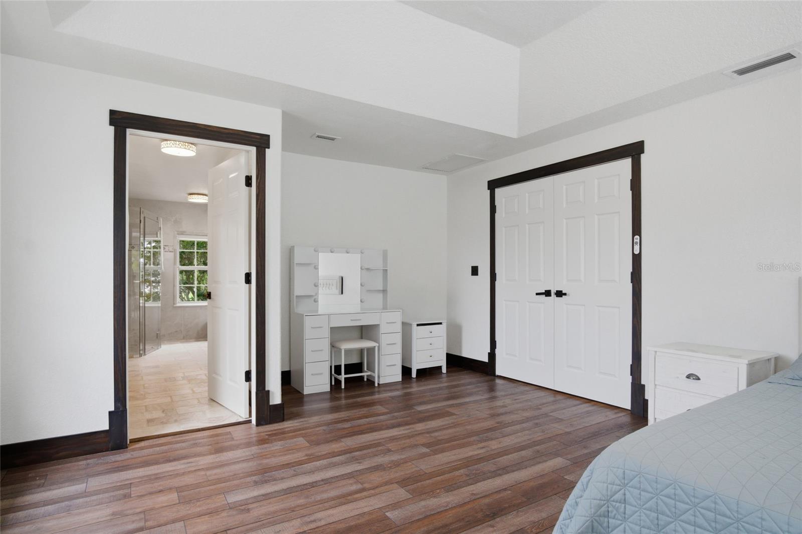 CRESCENT LAKE CLUB FIRST ADD - Residential