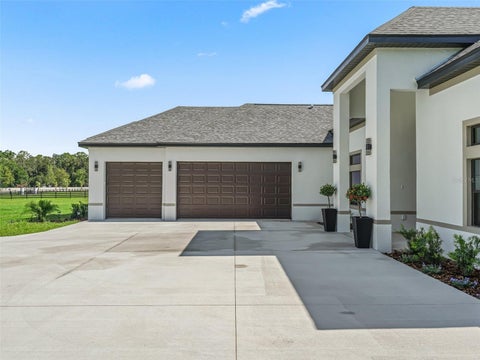 Tiny photo for 7041 NE 22nd Court Road, Ocala, FL 34479 (MLS # OM729248)