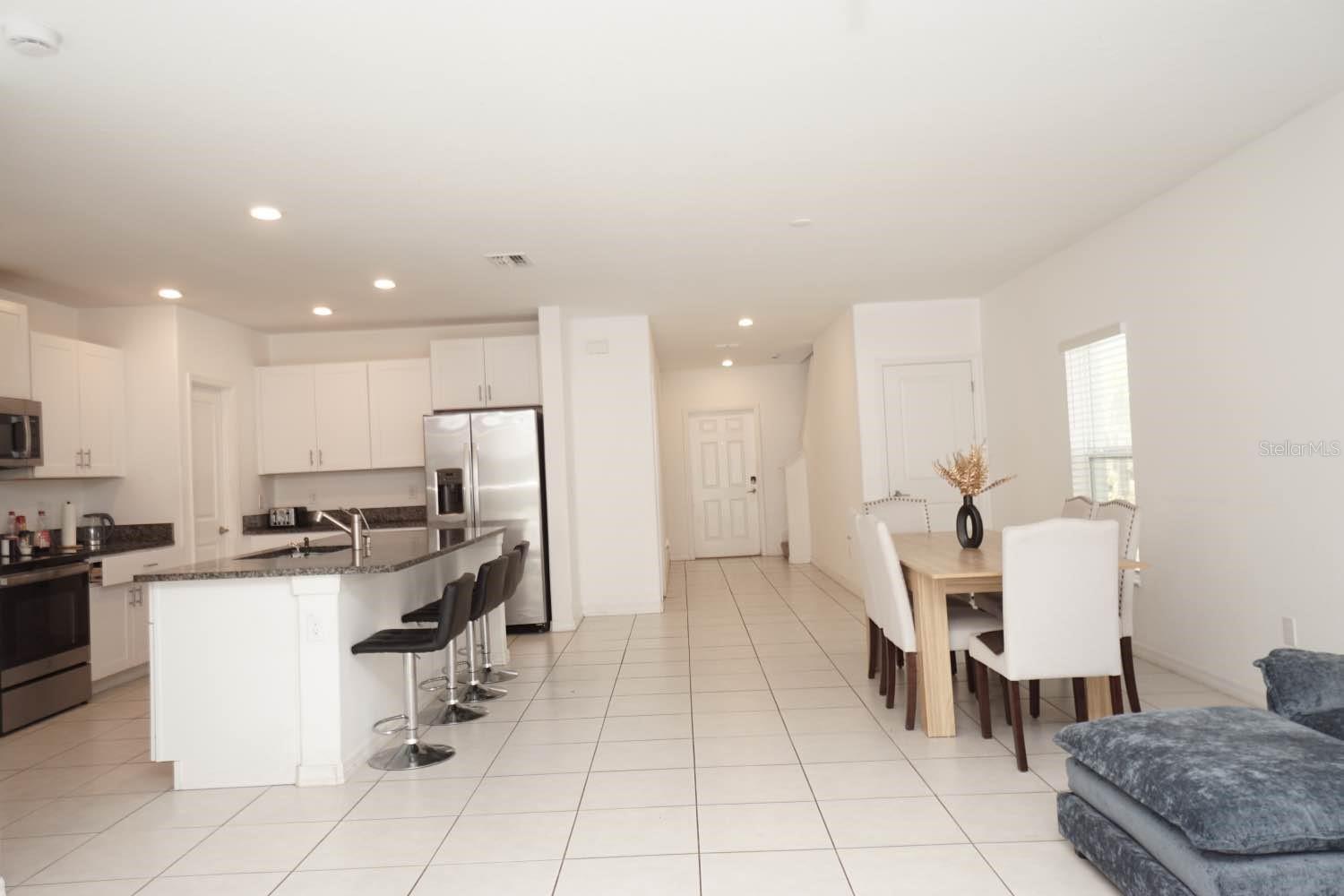 ABBOTT SQUARE PH 1B - Residential