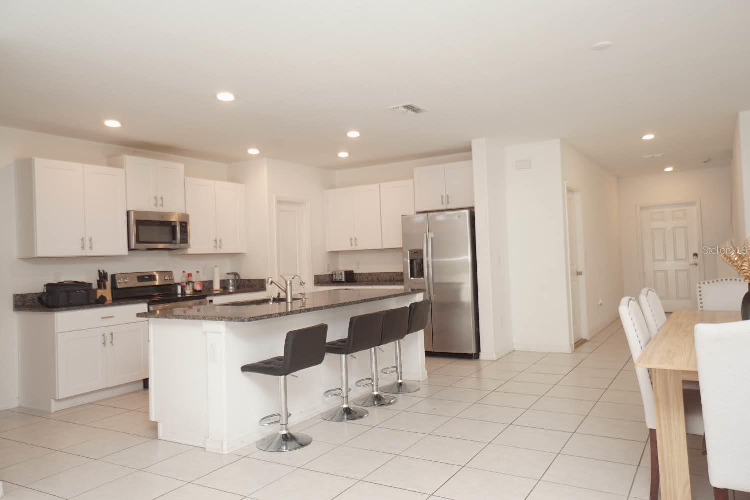 ABBOTT SQUARE PH 1B - Residential