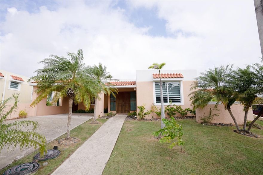 Comfort and convenience come together in this furnished, one-story single-family home located in the desirable Villa Franca II community within Palmas del Mar. The home features a spacious yard, ideal for outdoor enjoyment, and a functional single-level layout for easy living.

Enjoy an easy ride or golf cart access to the beach, tennis center, and The Palmas Academy, making this an excellent option for those seeking a relaxed island lifestyle with everyday convenience.

Property Highlights:
Furnished, one-story single-family residence
Spacious yard
Located in Villa Franca II
Easy access to school, beach, and tennis center
Utilities paid separately by tenant
Available January 15th

A great opportunity to enjoy living in Palmas del Mar in a comfortable and well-located home.