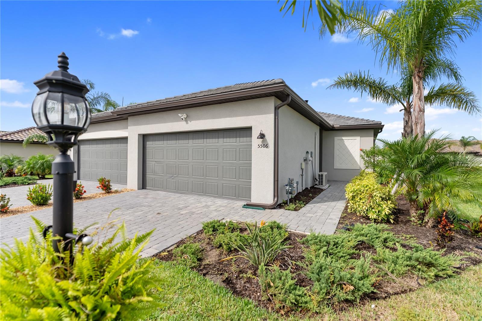 5506 TIDAL BREEZE COVE
