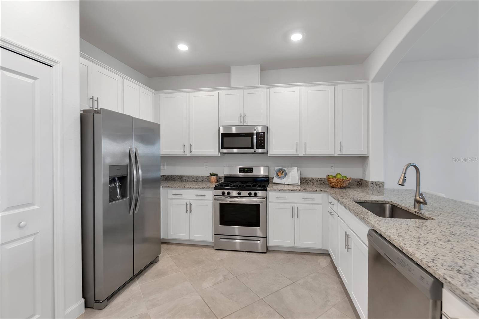 LORRAINE LAKES PH IIA - Residential