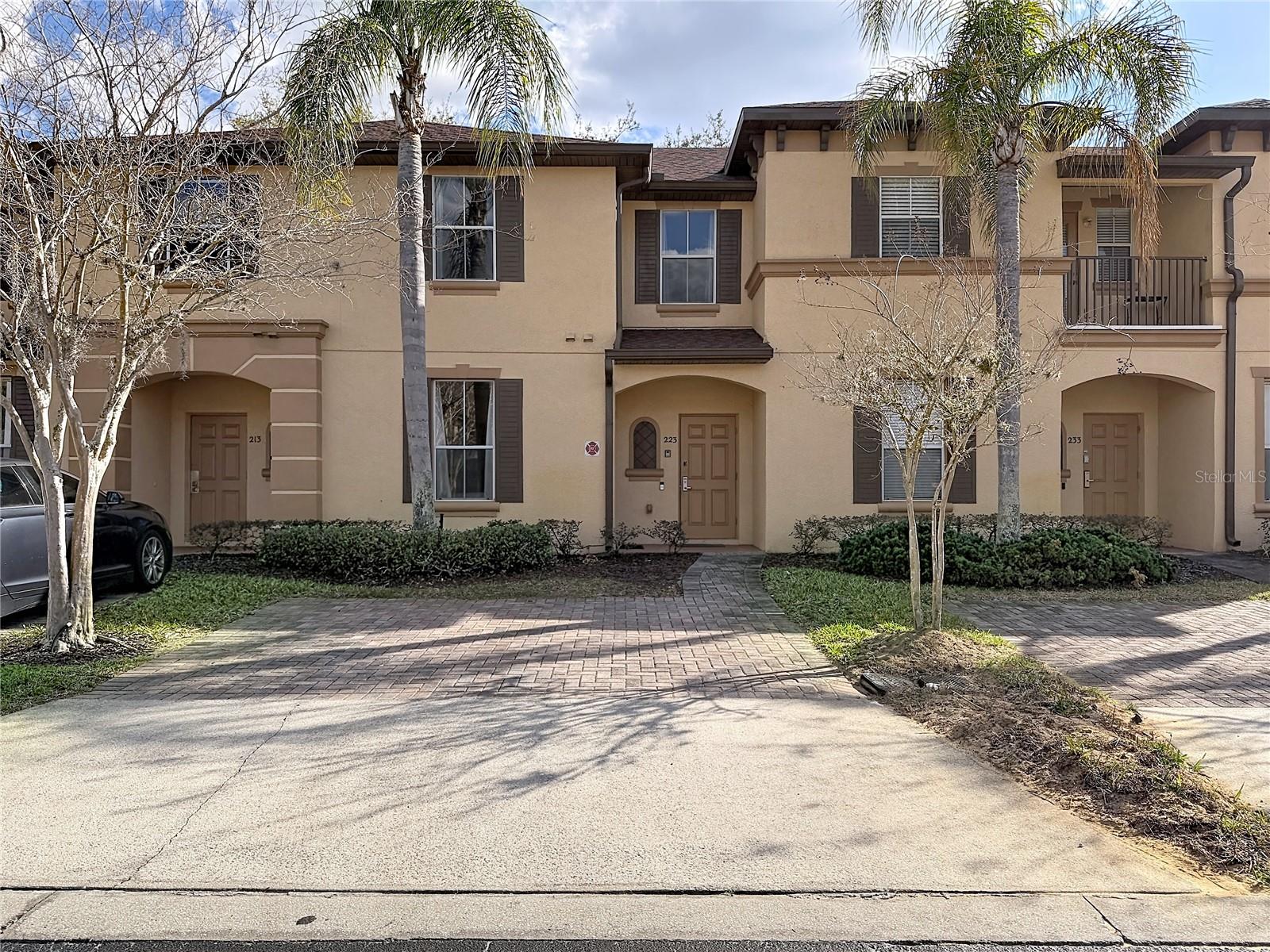 REGAL PALMS AT HIGHLAND RESERVE PH 04 - Residential