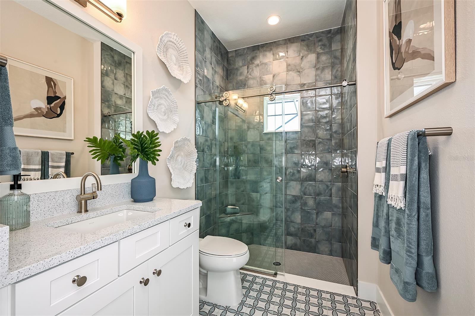 STAR FARMS - Residential