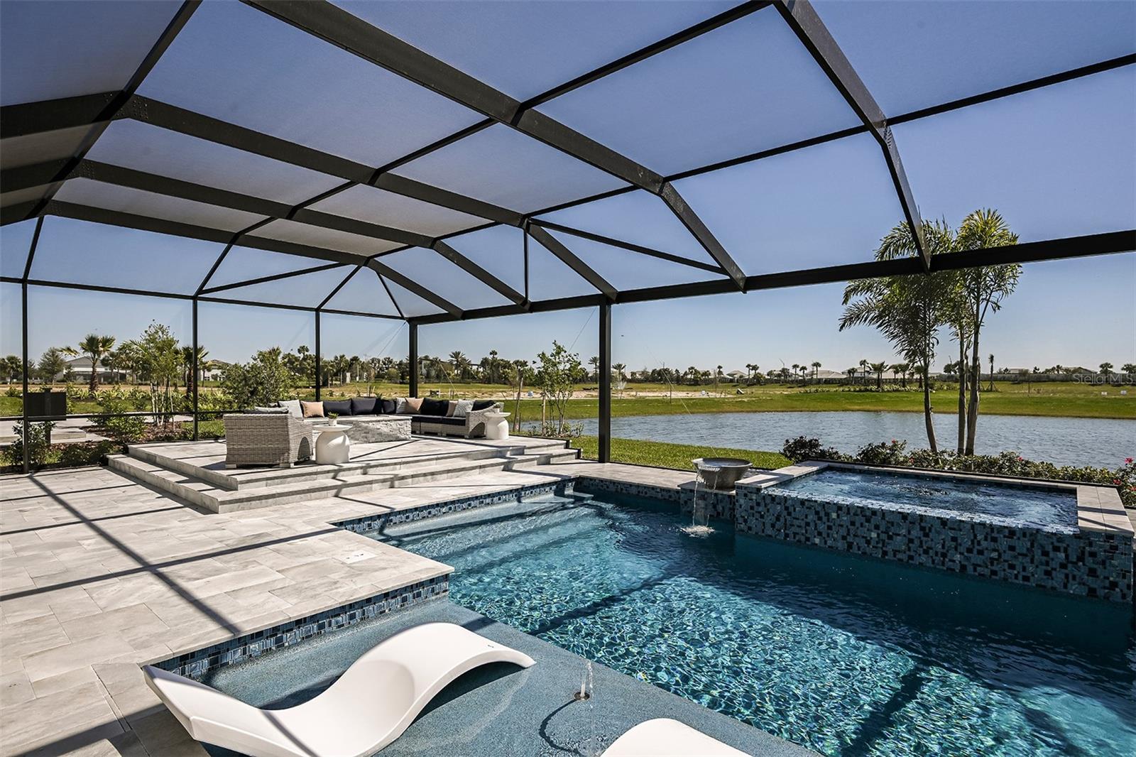 STAR FARMS - Residential