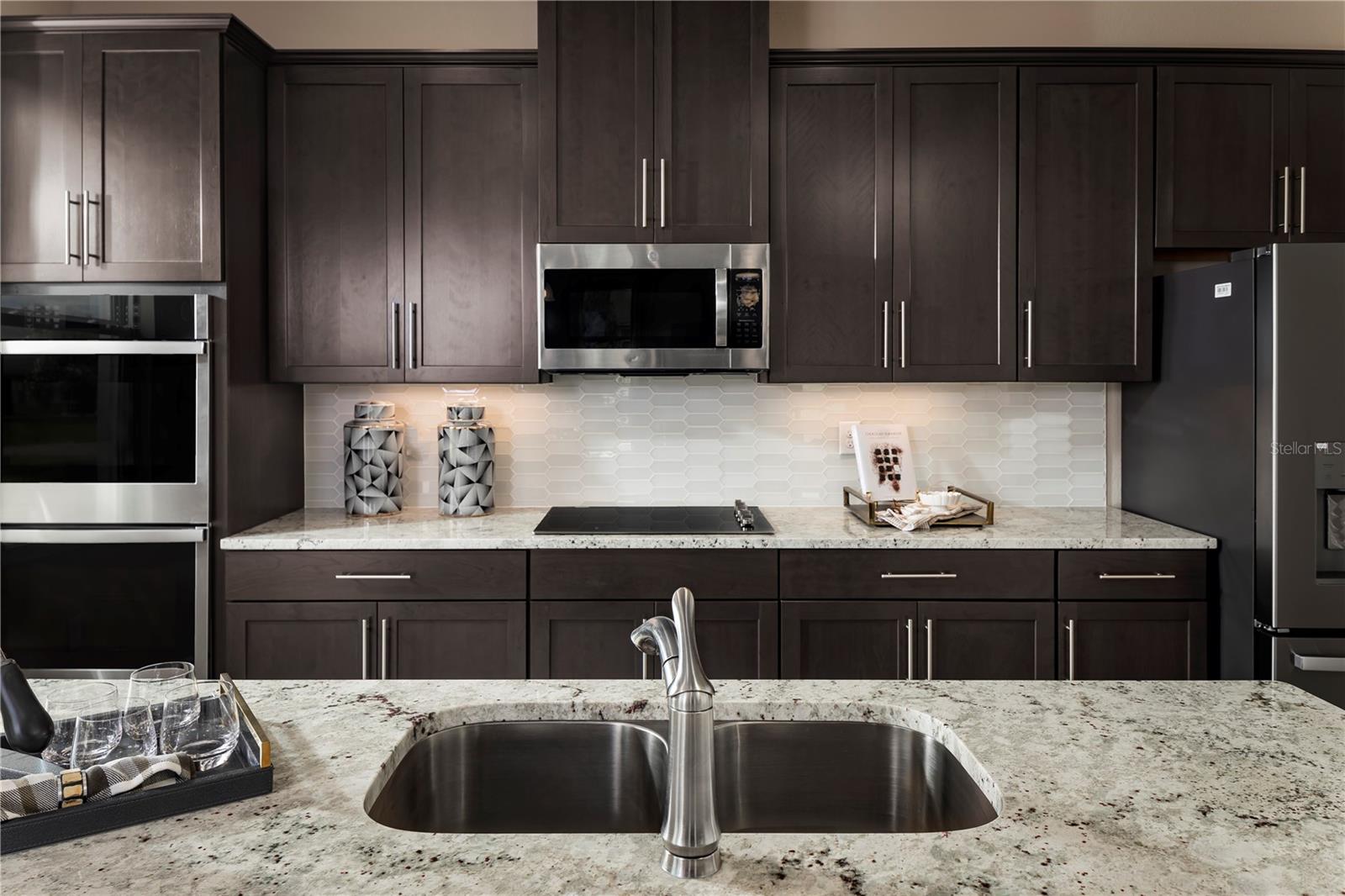 THE PALMS AT VENETIAN BAY - Residential