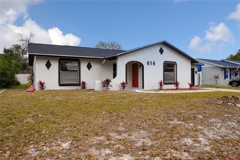 A home in CASSELBERRY