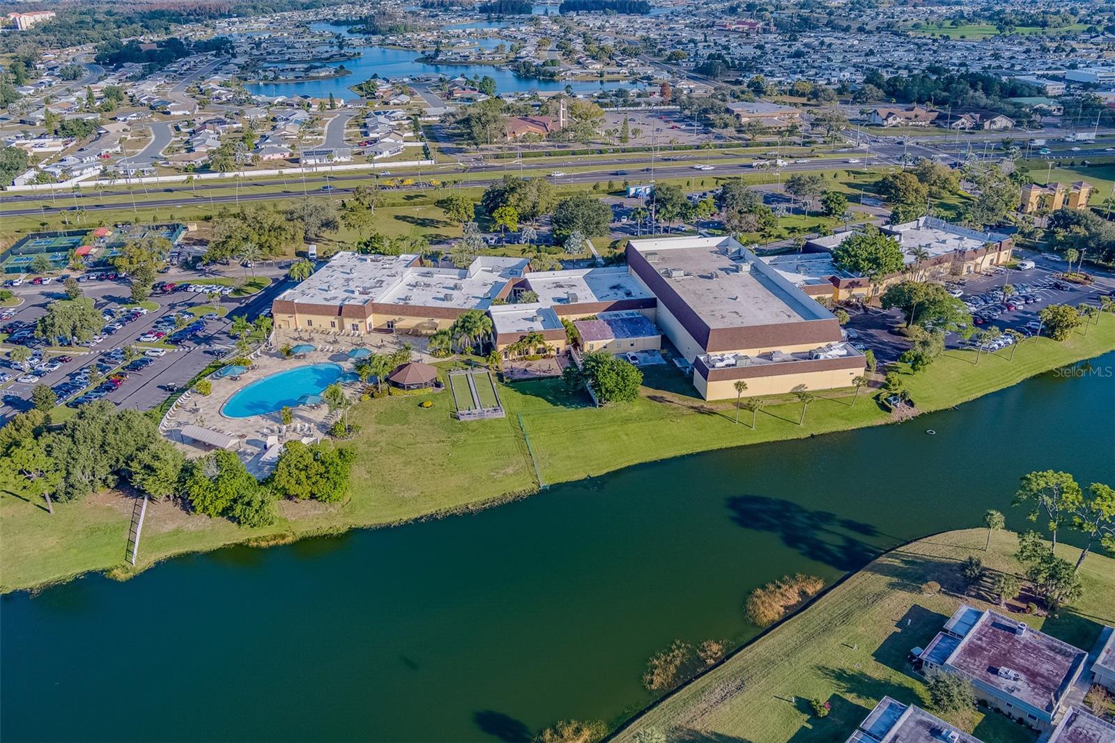 NANTUCKET III CONDO - Residential