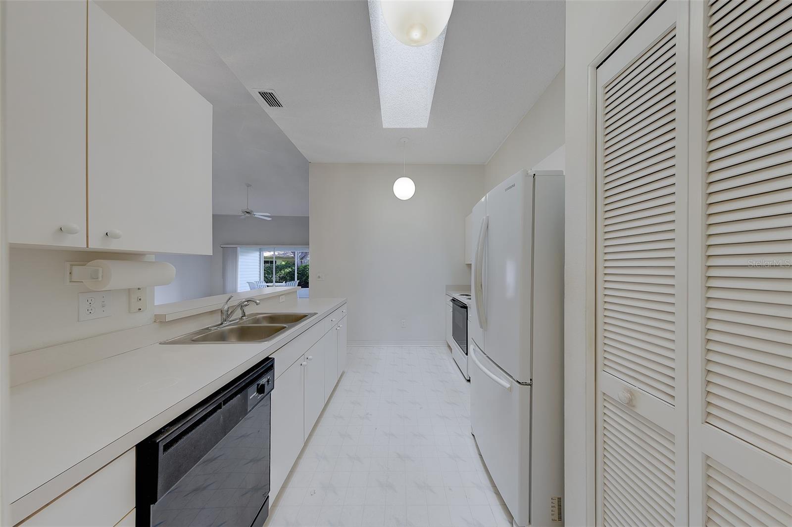 NANTUCKET III CONDO - Residential