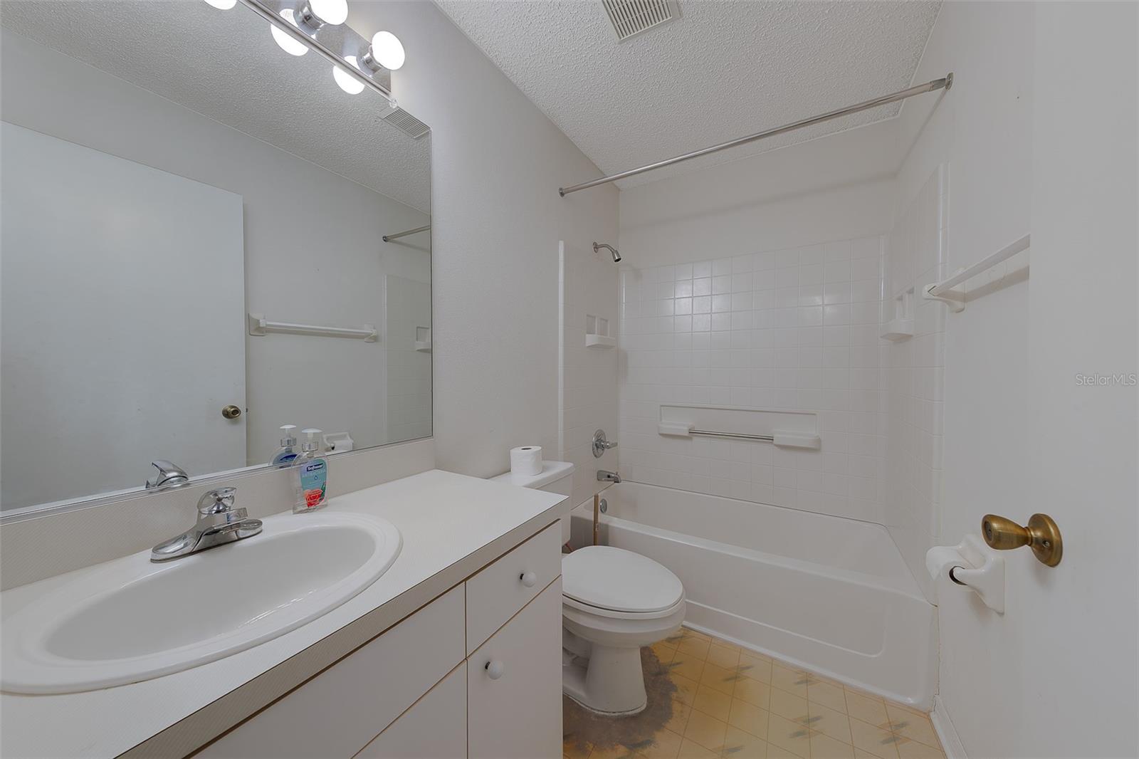 NANTUCKET III CONDO - Residential