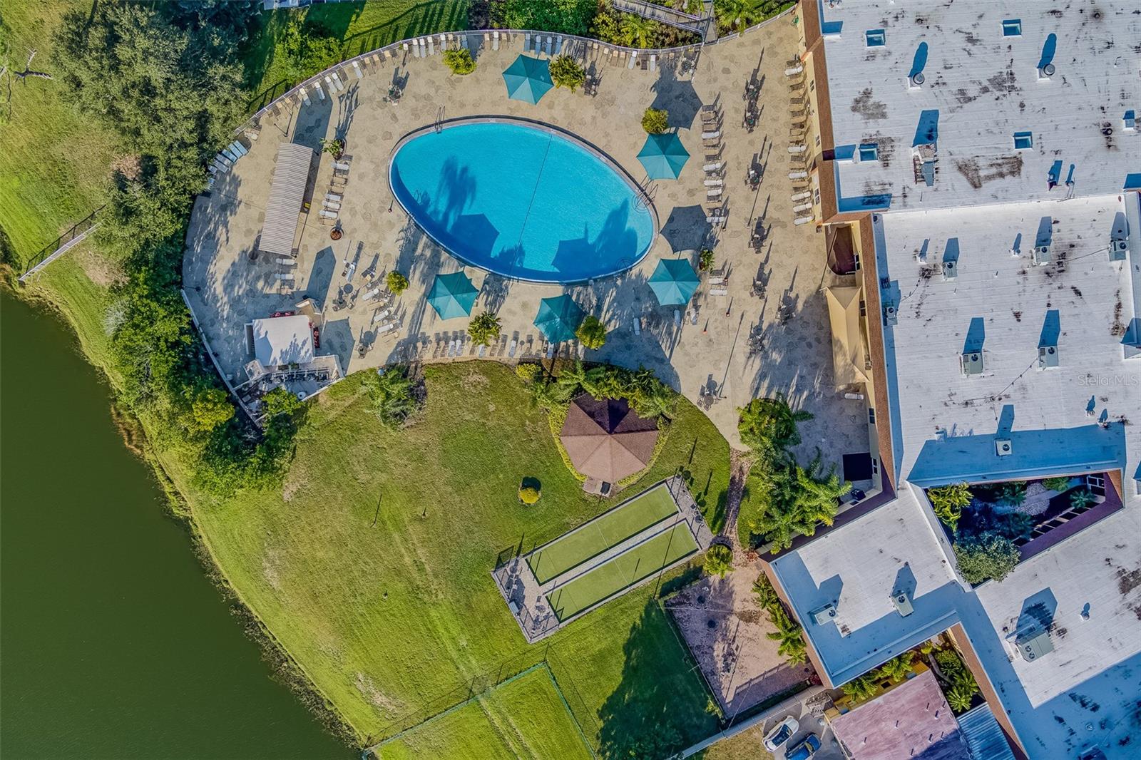 NANTUCKET III CONDO - Residential