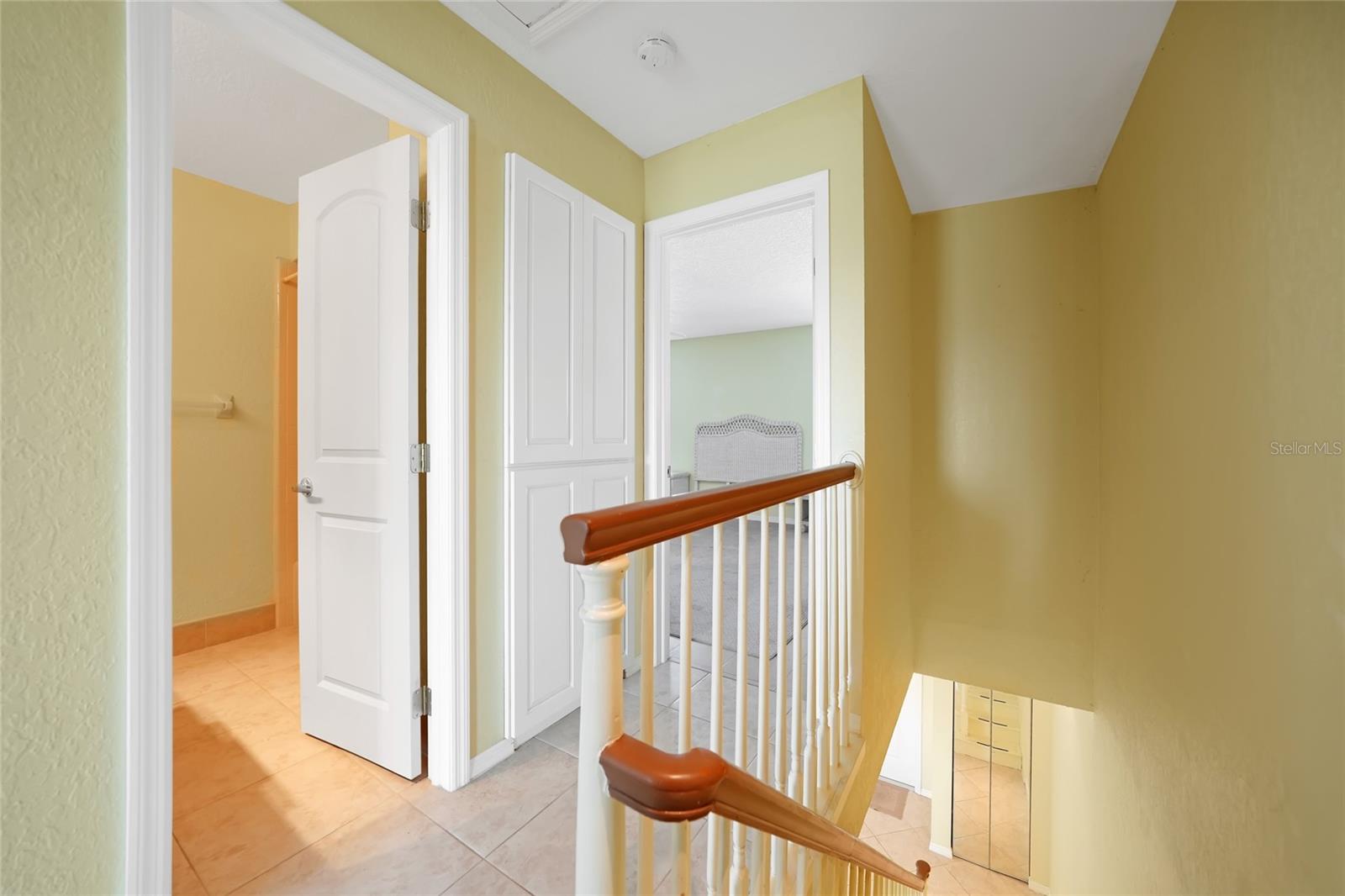 WIN-QUIST TWNHS - Residential