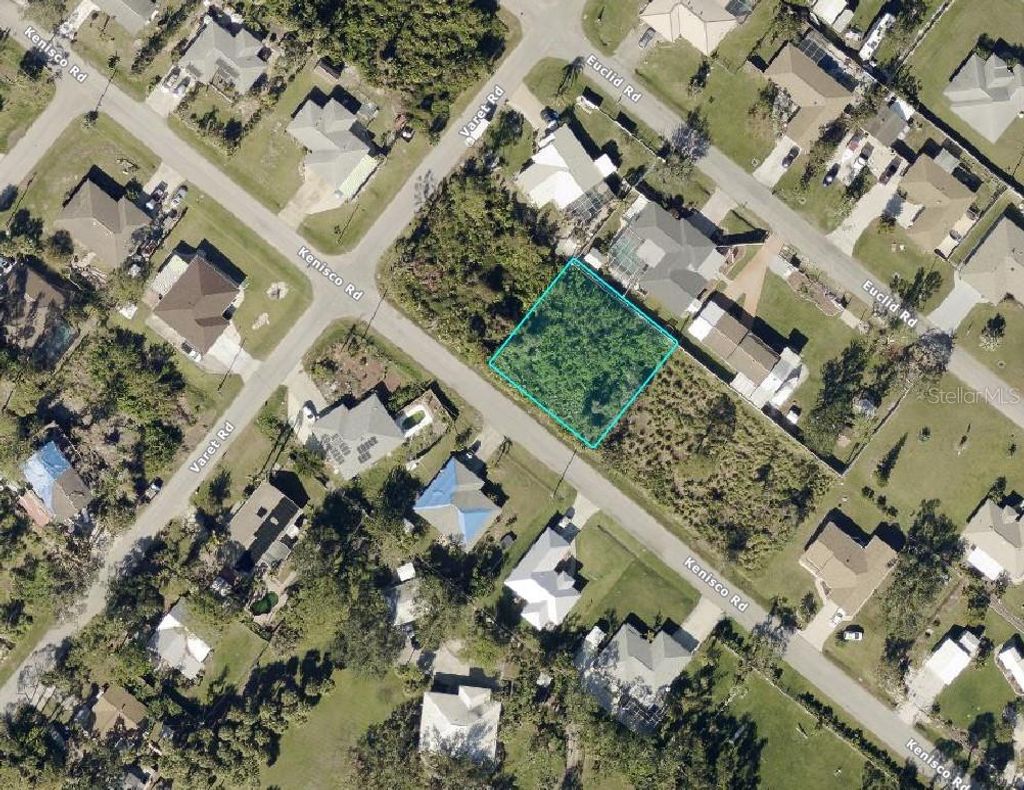 Photo of Kenisco Road, Venice, FL 34293 (MLS # A4672584)