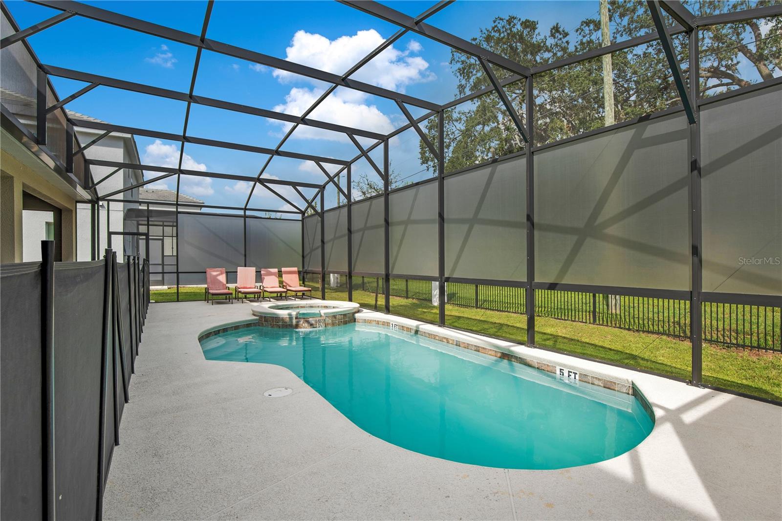VERANDA PALMS PH 2B2-2C - Residential