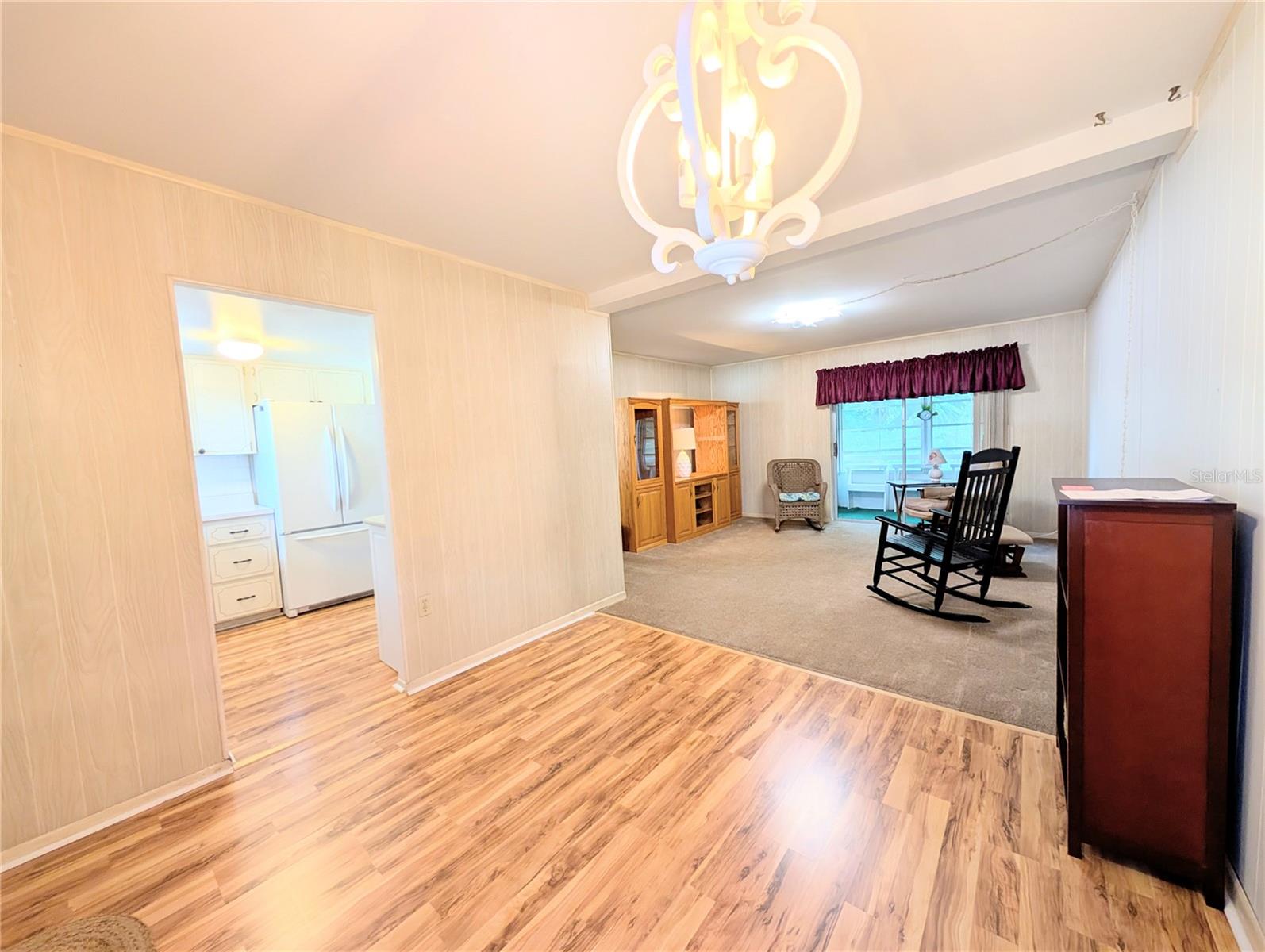 THE THIRD BAYSHORE - Residential