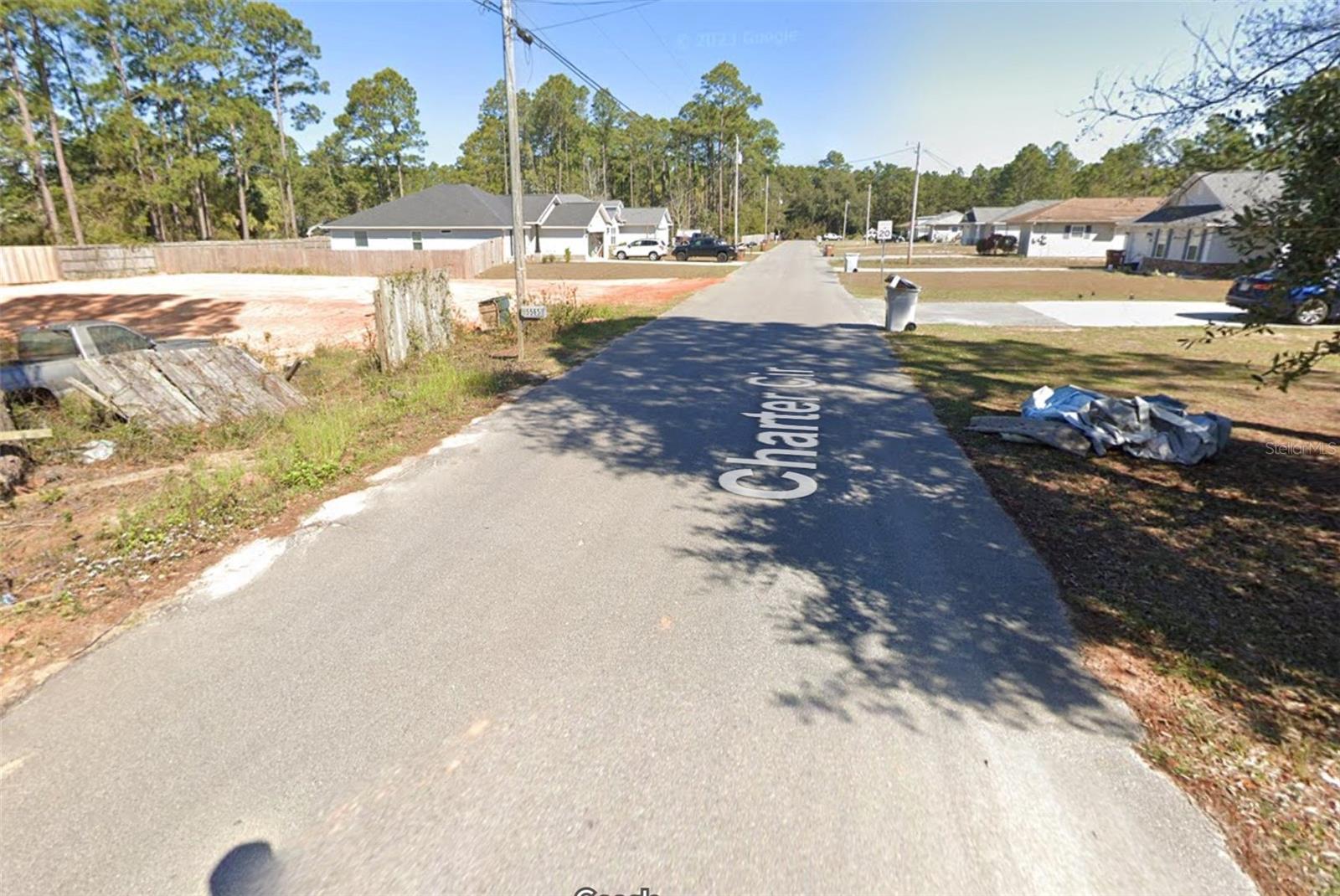5562 CHARTER CIRCLE