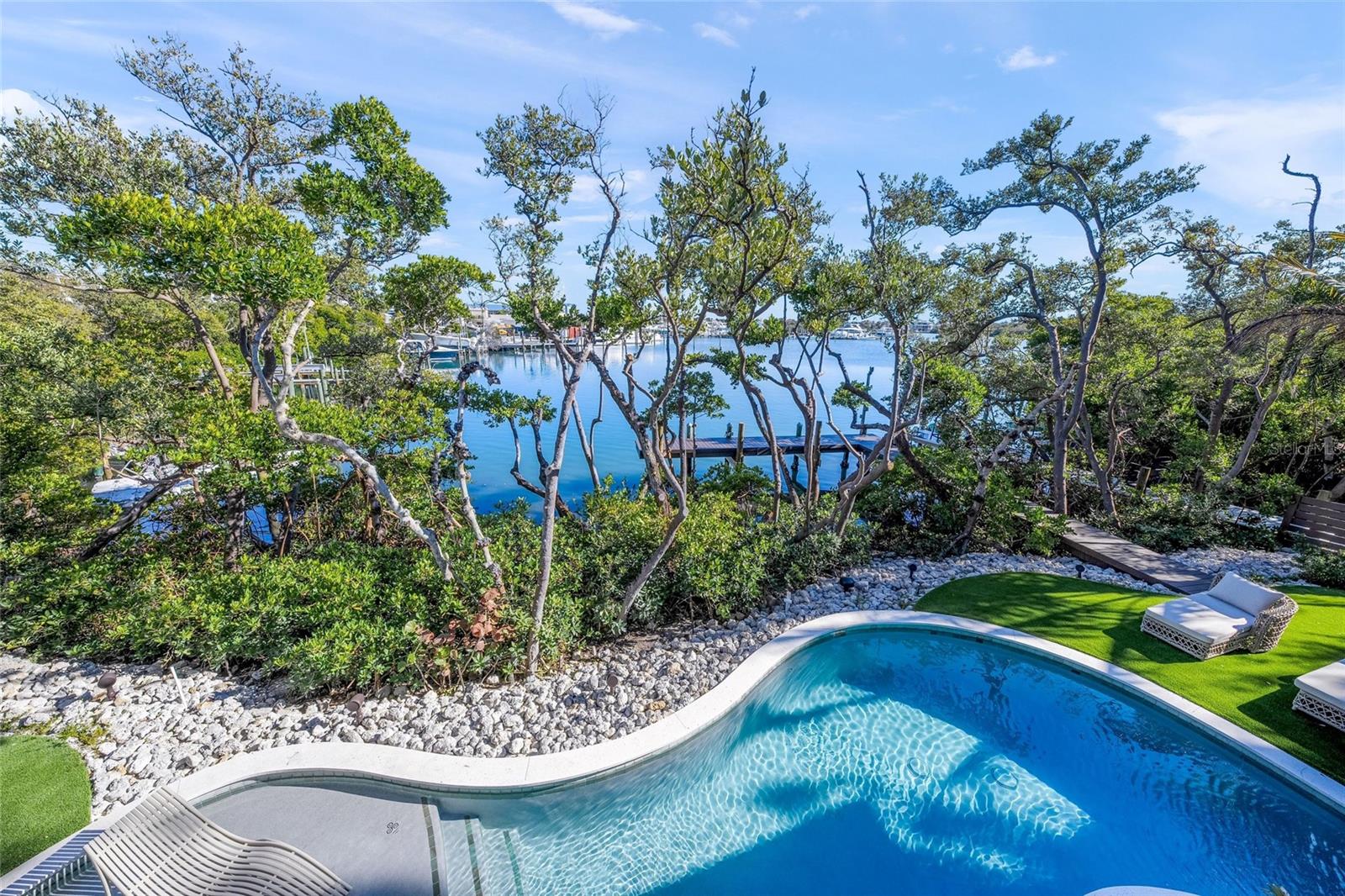 SOUTH BAY BLVD - Residential