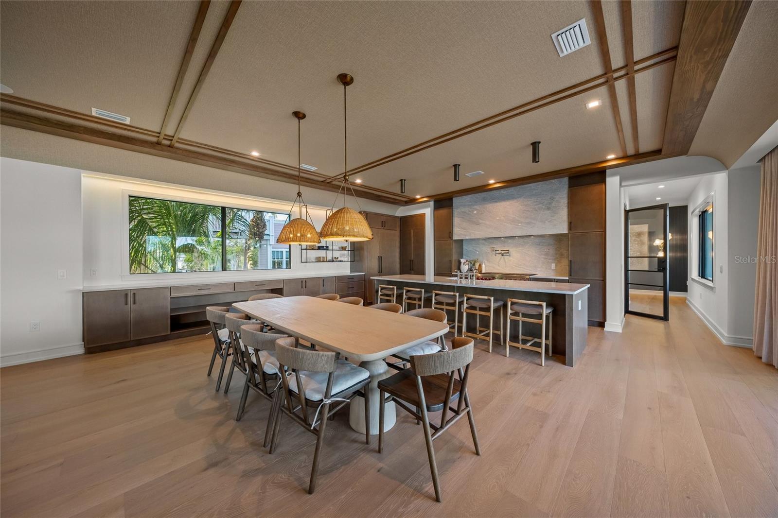 SOUTH BAY BLVD - Residential