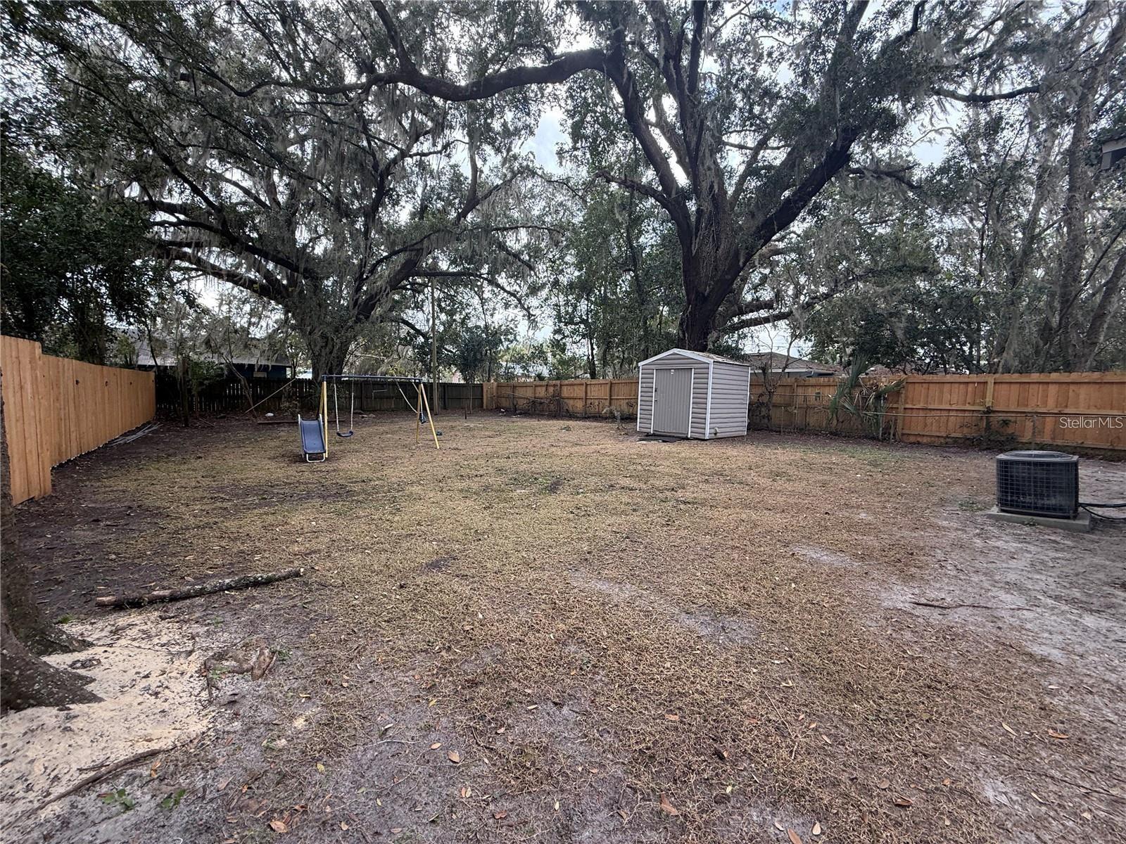 LAKEWAY GROVE-IN NEW GV - Residential Lease