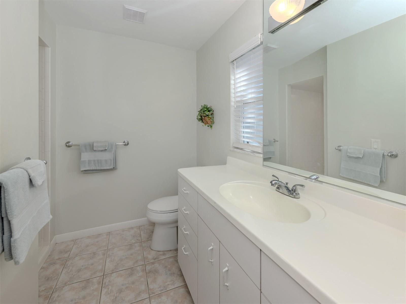 VENEZIA PARK SEC OF VENICE - Residential