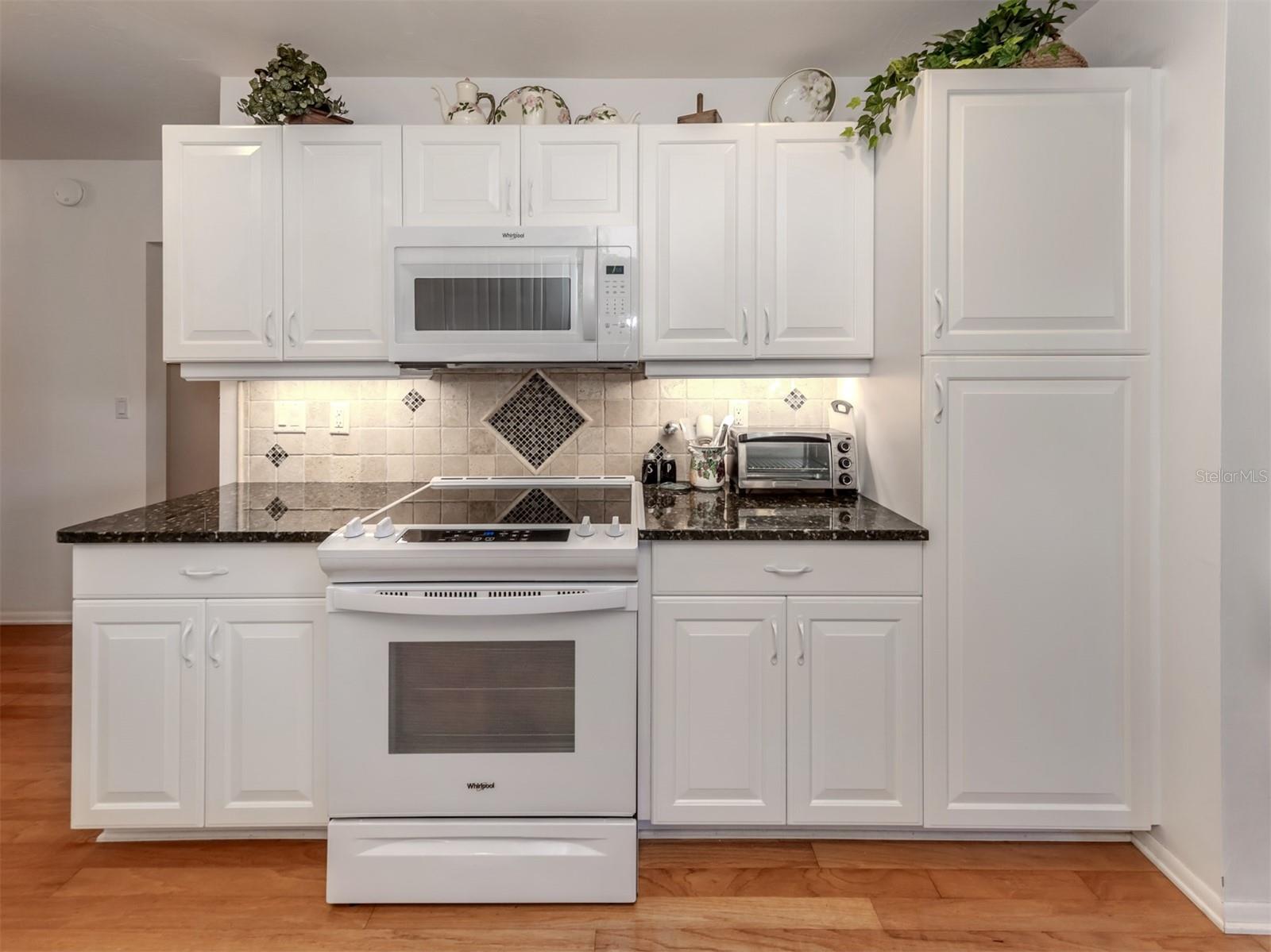 VENEZIA PARK SEC OF VENICE - Residential