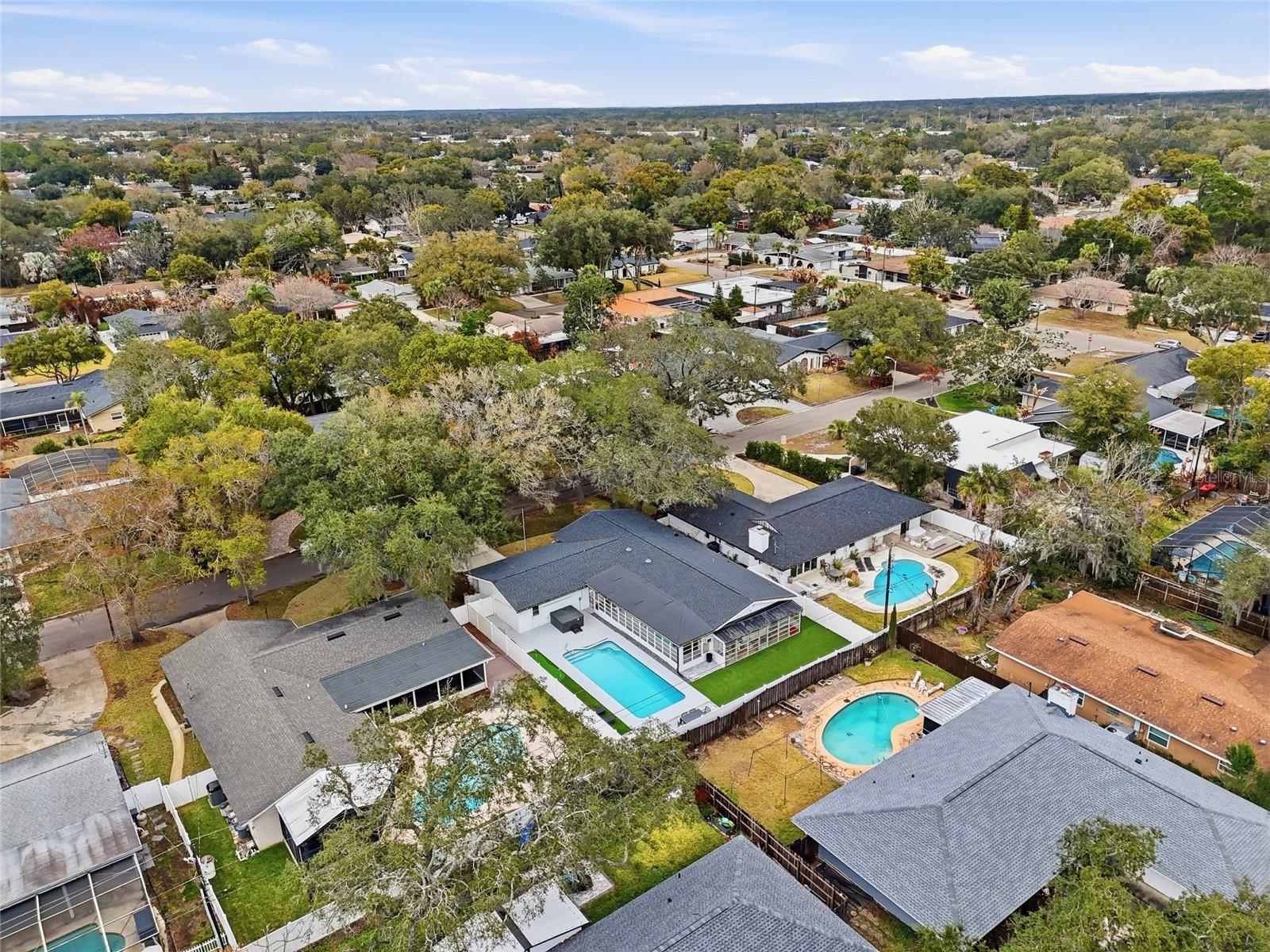 ENGLISH ESTATES UNIT 3 - Residential