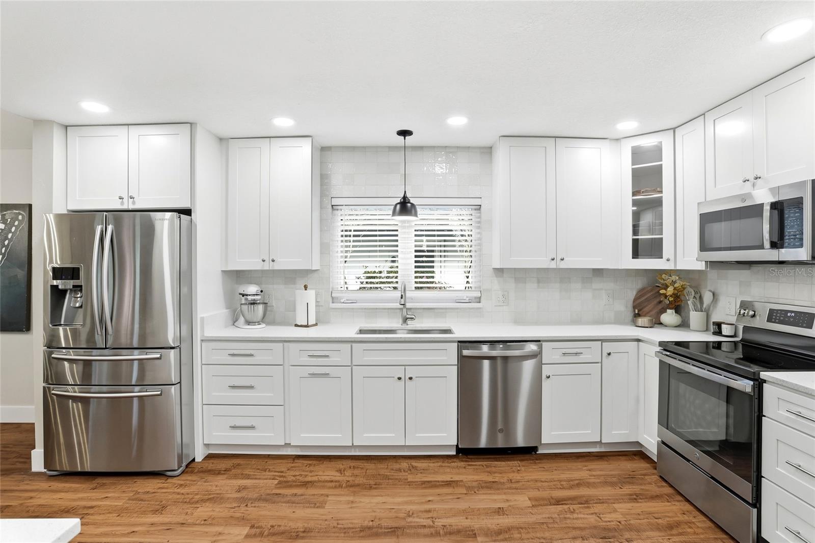 ENGLISH ESTATES UNIT 3 - Residential