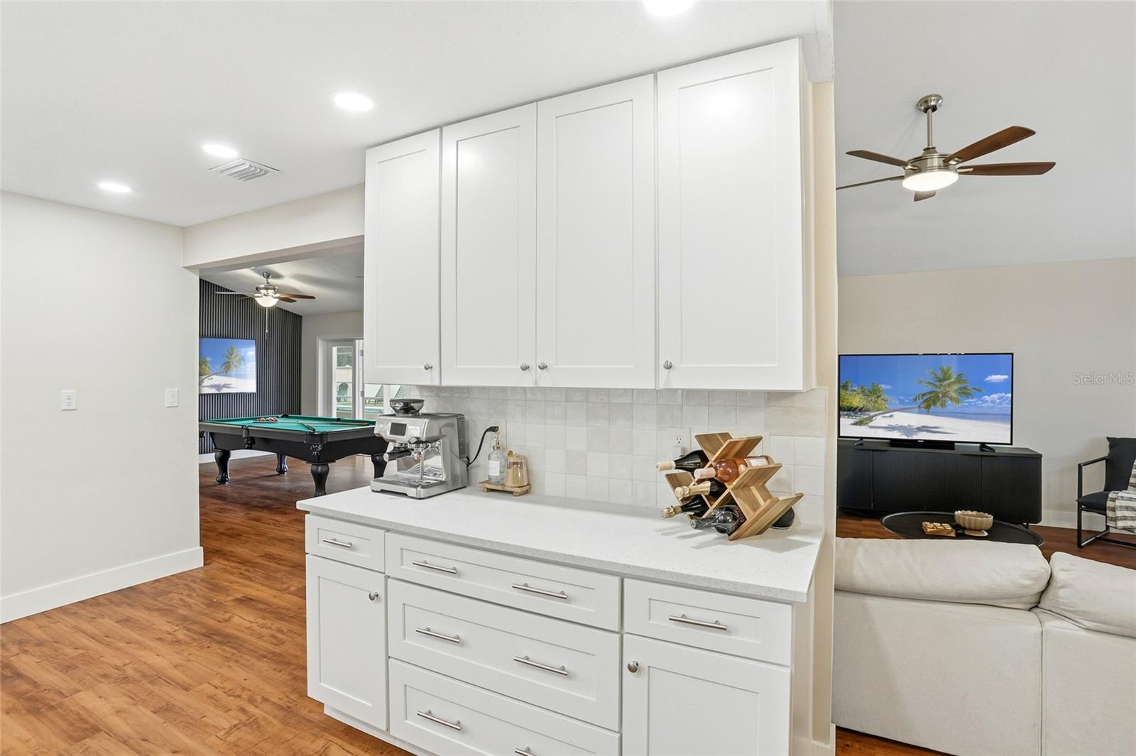 ENGLISH ESTATES UNIT 3 - Residential