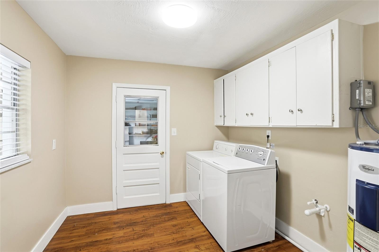 ENGLISH ESTATES UNIT 3 - Residential