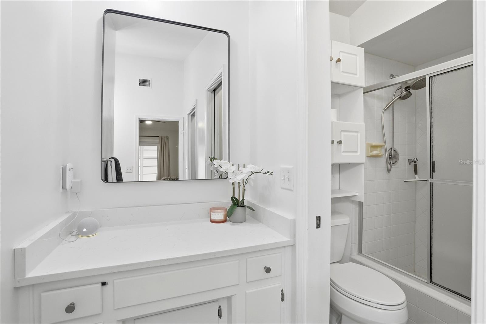 ENGLISH ESTATES UNIT 3 - Residential